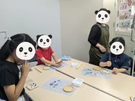 民間学童えすこーと戸越公園校の絵画造形教室